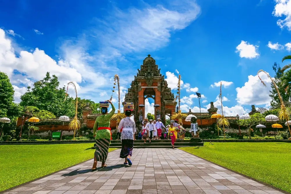 Dos and Don'ts in Bali Money Exchange Kuta PAM Money Changer