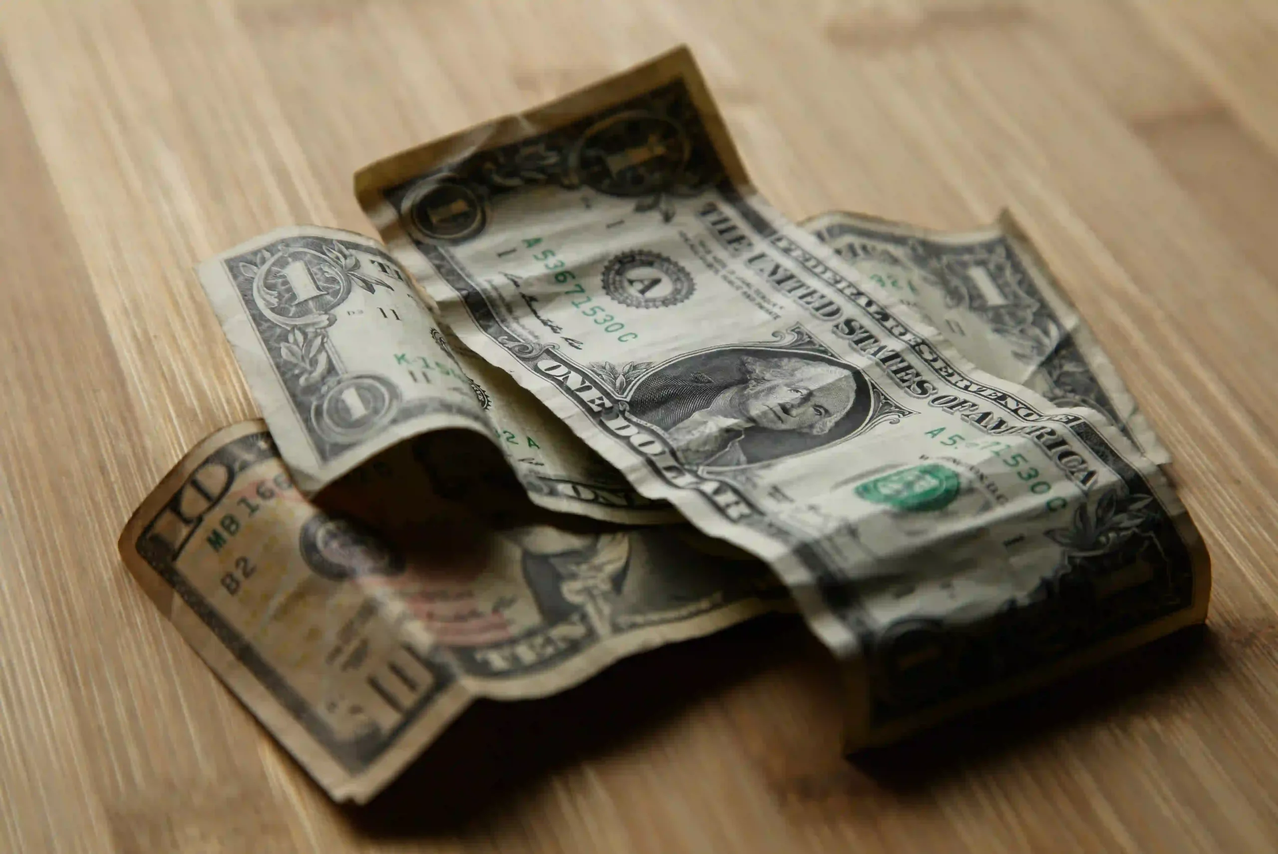 Dont Fold Dollars 1 Dollar Convert Dollar to Rupiah Dollar to Rupiah Today Money Changer Kuta Money Exchange Kuta PAM Money Changer