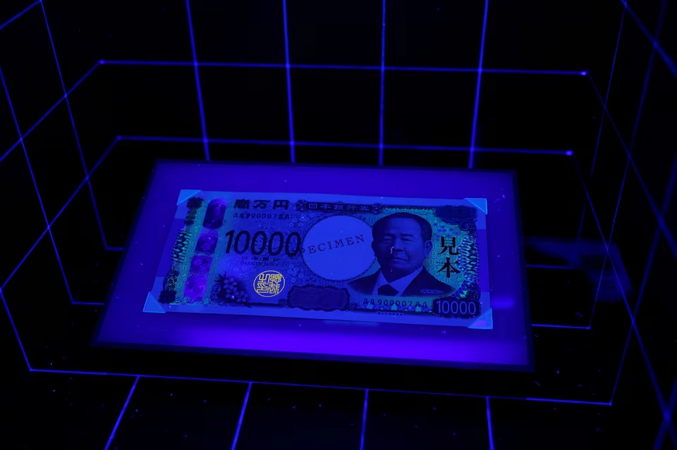 High Tech Banknotes Japan Money Yen Hologram Money Changer Kuta Money Exchange Kuta Money Changer Bali PAM Money Changer
