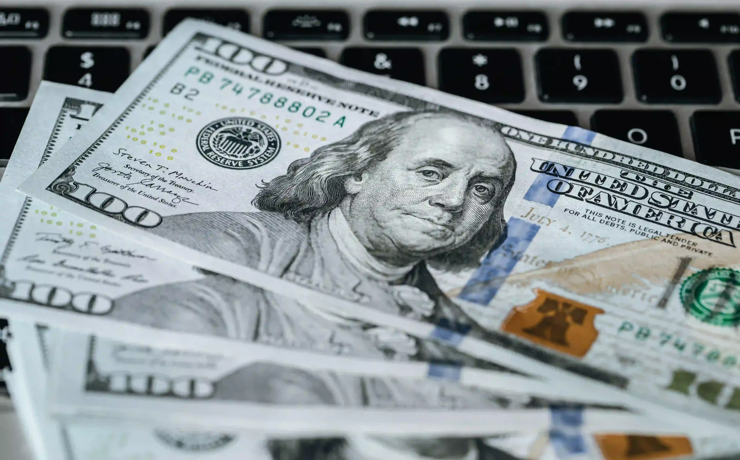Old US Dollar Exchange Rate New US Dollar Money Changer Kuta Money Exchange Kuta Money Changer Bali PAM Money Changer