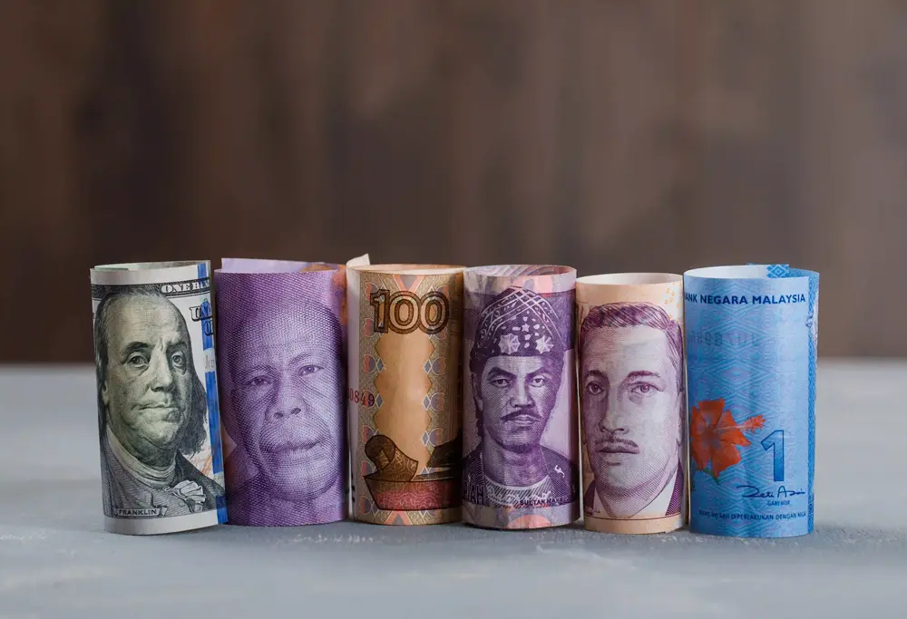 Rupiah Low Rupiah to Dollar Dollar to Rupiah Today Convert Dollar to Rupiah Indonesia Economy Money Changer Kuta Money Exchange Kuta Money Changer Bali PAM Money Changer